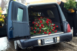 Convoi funéraire à Carpentras